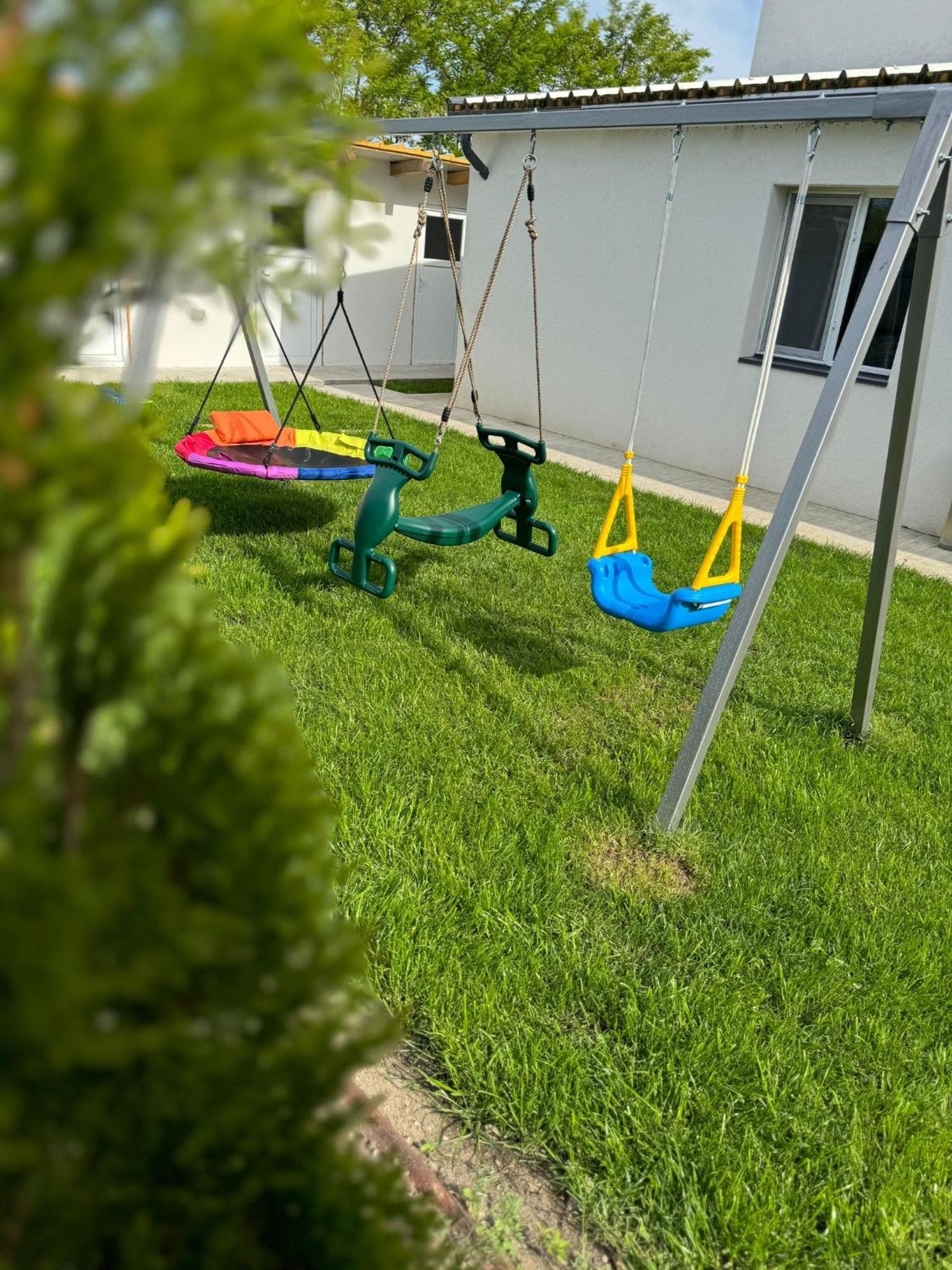 Stef Rooms Tirgu Frumos Экстерьер фото